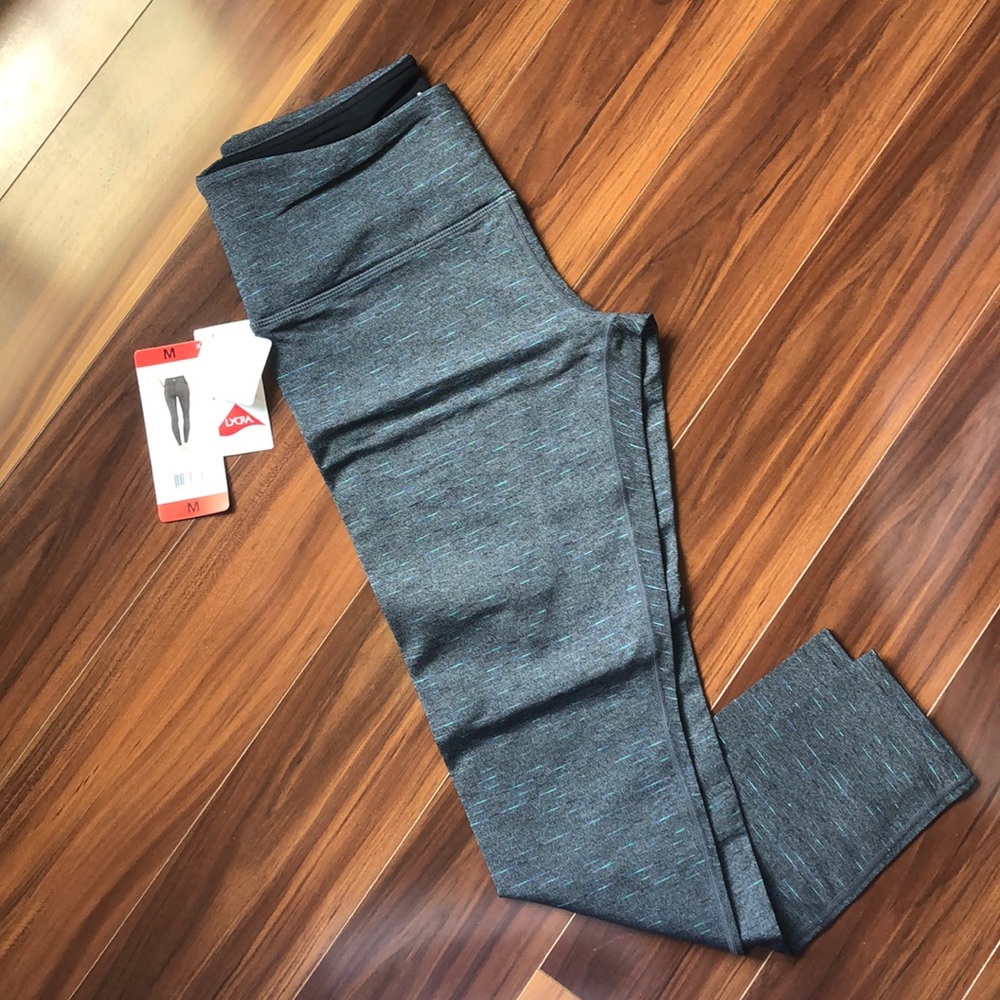 TUFF ATHLETICS Leggings (NWT)
